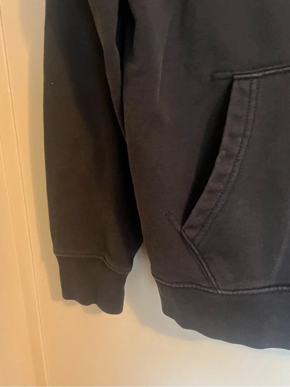 Levi's Black Pullover Hoodie with White Logo Graphic